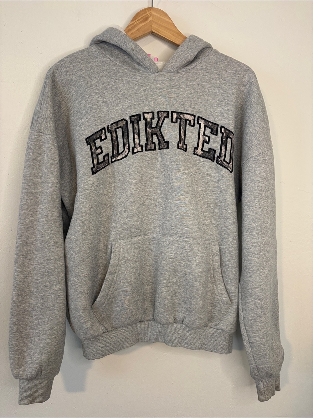 Edikted Lot of 4 Size XS/S Washed Black Jeans, Hoodie, Tank and Long Sleeve - Picture 6 of 16